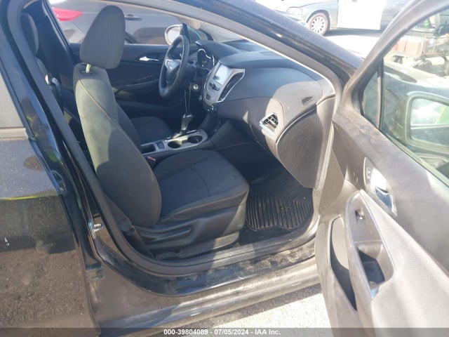 Chevrolet Cruze Ls Auto 2018 1G1BC5SM6J7180602 Image 5