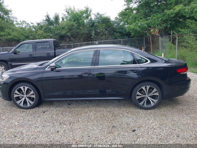 1VWSA7A33MC001944 Volkswagen Passat 2.0t Se