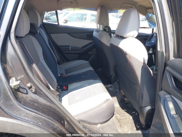 Subaru Crosstrek 2.0i Premium 2018 JF2GTABC1JH304090 Image 8