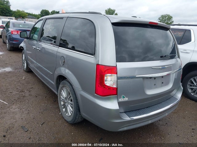2C4RC1CG0GR138215 Chrysler Town & Country Touring-l Anniversary Edition