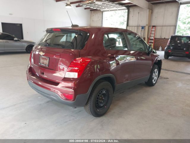 3GNCJKSB6HL265208 Chevrolet TRAX LS