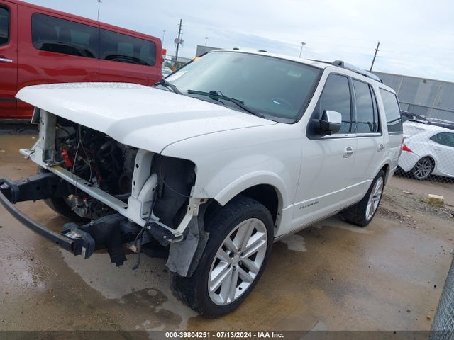 Ford Expedition Platinum 2015 1FMJU1LT6FEF24734 Image 2