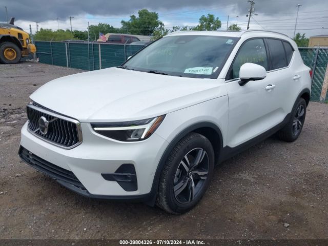 YV4L12UE9P2048023 Volvo Xc40 B5 Plus Bright Theme