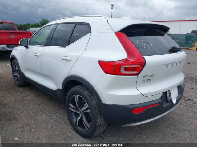 YV4L12UE9P2048023 Volvo Xc40 B5 Plus Bright Theme