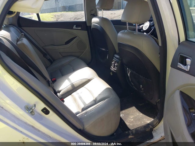 KIA OPTIMA EX 2015 5XXGN4A79FG432581 Image 8