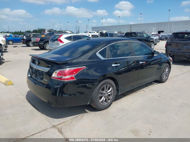 Nissan Altima 2.5 S 2015 1N4AL3AP1FC598847 Image 4