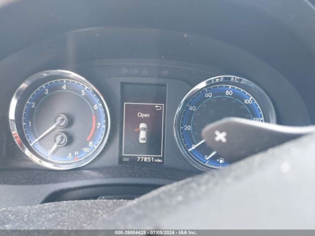 2T1BURHE4JC031101 Toyota Corolla Xse