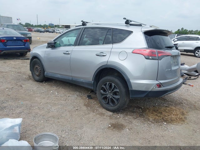 Toyota RAV4 LE 2016 2T3BFREV6GW455148 Image 3