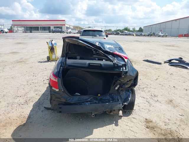 Toyota COROLLA LE 2019 2T1BURHE4KC232286 Image 17