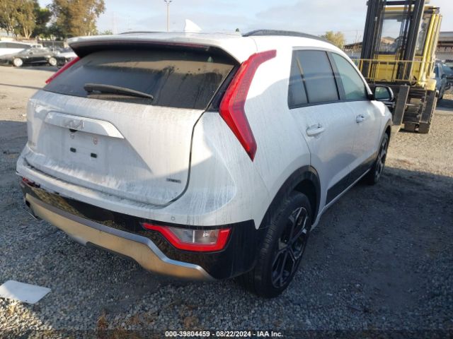 KNDCR3LE4P5080508 KIA Niro Ex Touring