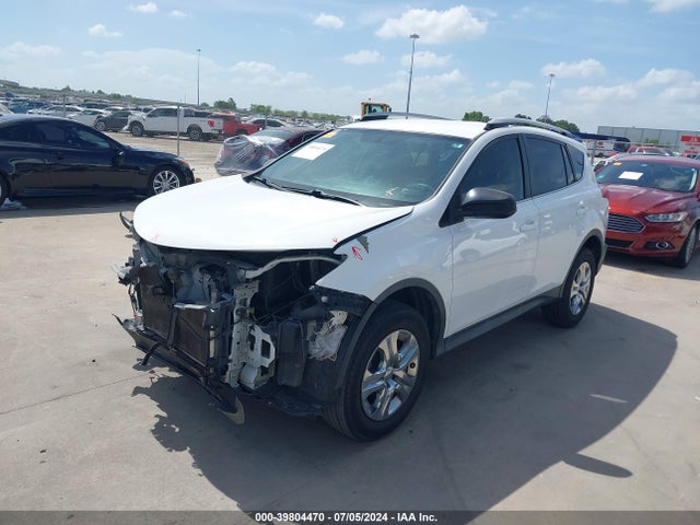 Toyota RAV4 LE 2015 2T3ZFREV0FW178767 Image 2