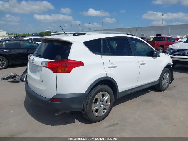 Toyota RAV4 LE 2015 2T3ZFREV0FW178767 Image 4