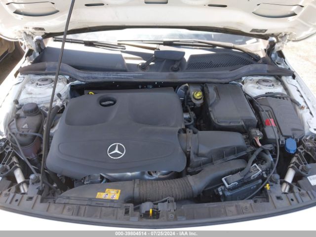 WDCTG4GB4KU015209 Mercedes-Benz Gla 250 4matic