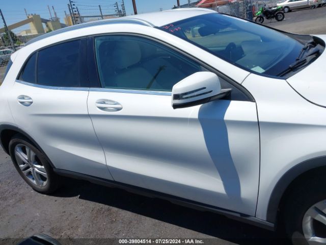 WDCTG4GB4KU015209 Mercedes-Benz Gla 250 4matic