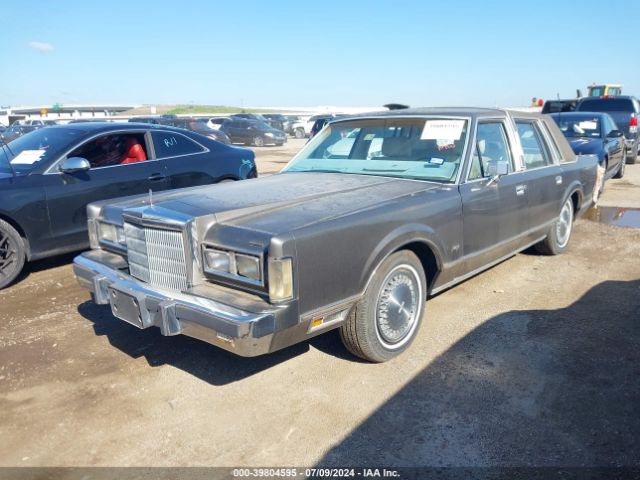 1988 LINCOLN TOWN CAR 1LNBM81F2JY674437 Photo 1