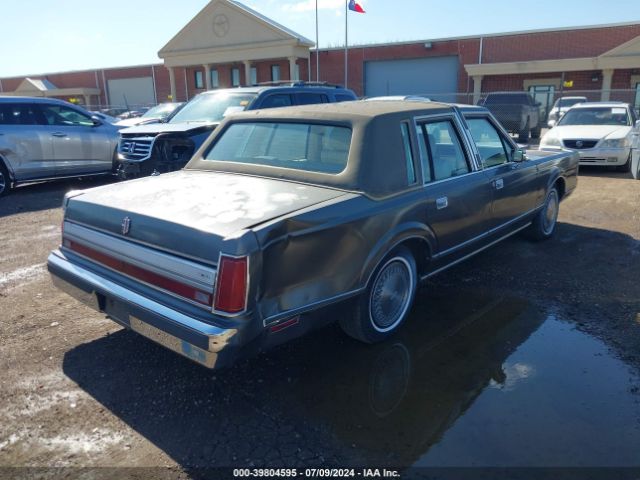 1988 LINCOLN TOWN CAR 1LNBM81F2JY674437 Photo 3