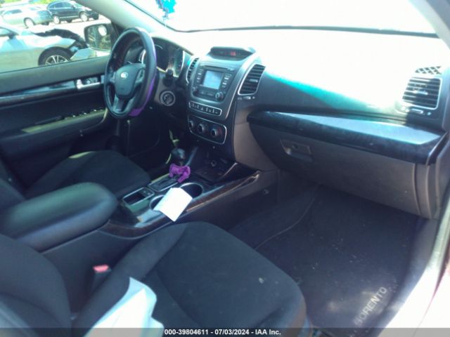 5XYKT4A68EG456873 KIA SORENTO LX