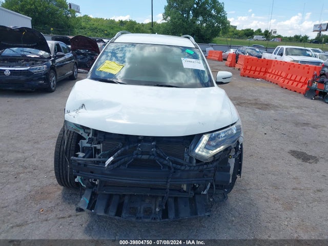 Nissan ROGUE SV 2018 5N1AT2MV1JC785802 Image 13