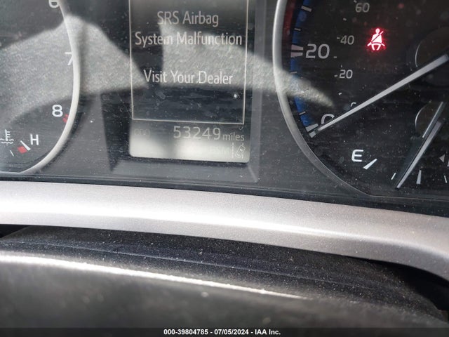 Toyota Rav4 Xle 2018 JTMRFREV5JJ724101 Image 7