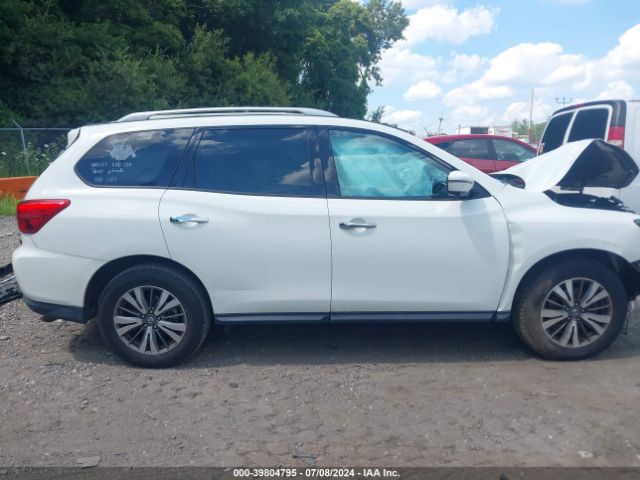 5N1DR2MMXHC677417 Nissan Pathfinder Sl