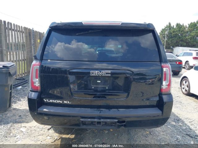 1GKS2GKC0KR247038 GMC Yukon Xl Slt
