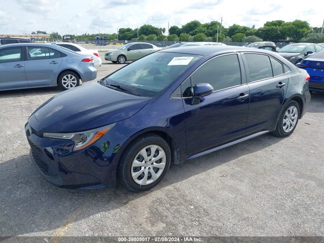 Toyota COROLLA LE 2021 JTDEPMAE0MJ164416 Image 2