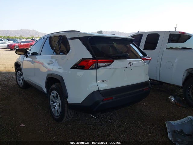 Toyota RAV4 LE 2019 2T3H1RFV2KC020029 Image 3