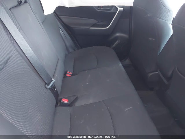 Toyota RAV4 LE 2019 2T3H1RFV2KC020029 Image 8
