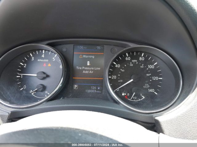 5N1AT2MT6JC709667 Nissan ROGUE S