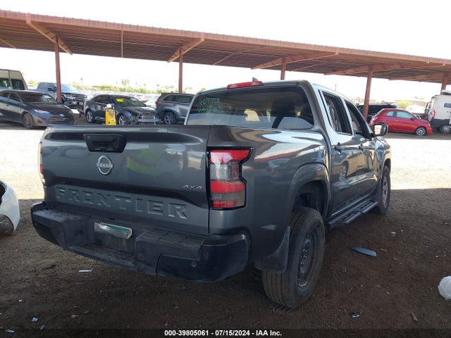 1N6ED1EK4NN695567 Nissan Frontier S 4x4