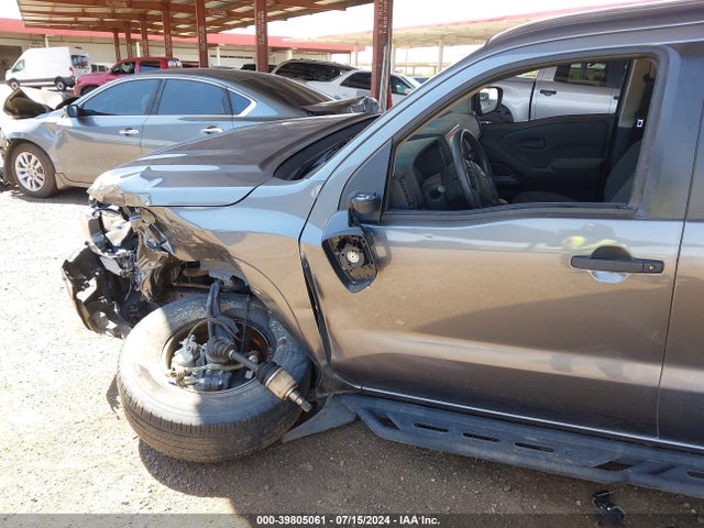 1N6ED1EK4NN695567 Nissan Frontier S 4x4