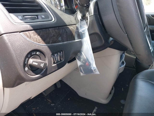 2C4RC1BG5ER438332 Chrysler Town & Country Touring