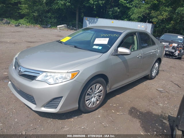 Toyota CAMRY LE 2014 4T4BF1FK5ER367855 Image 2
