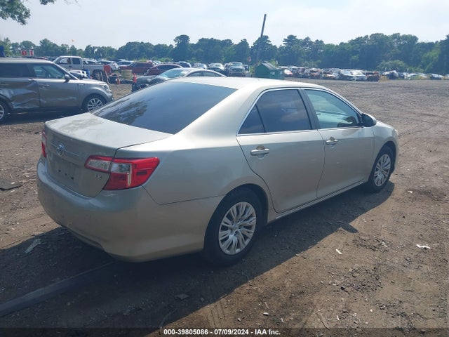 Toyota CAMRY LE 2014 4T4BF1FK5ER367855 Image 4