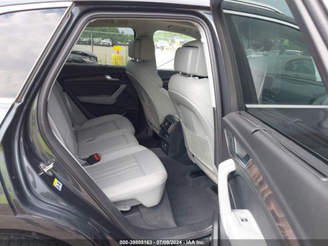 WA1BNAFY5J2051846 Audi Q5 2.0t Premium/2.0t Tech Premium