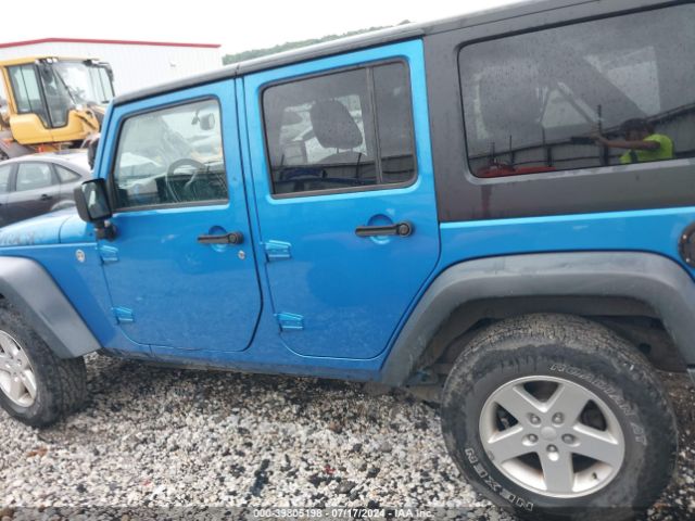 1C4BJWDG0FL627434 Jeep Wrangler Unlimited Sport