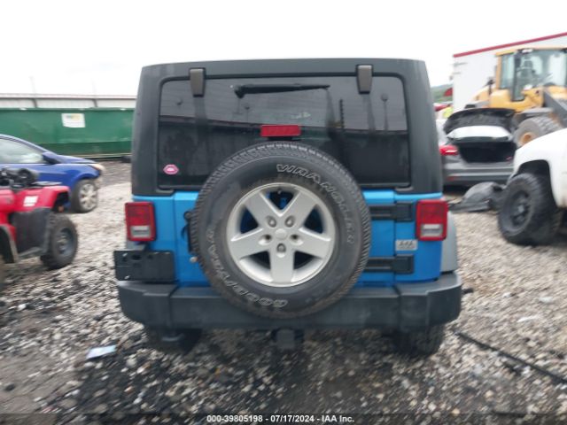 1C4BJWDG0FL627434 Jeep Wrangler Unlimited Sport