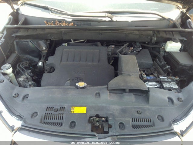 Toyota Highlander Xle V6 2015 5TDJKRFH6FS150071 Image 10