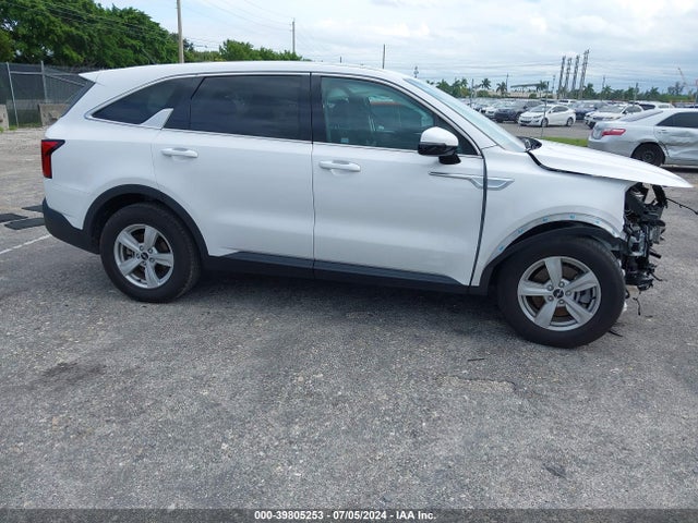 KIA SORENTO LX 2023 5XYRG4LC0PG165664 Image 13