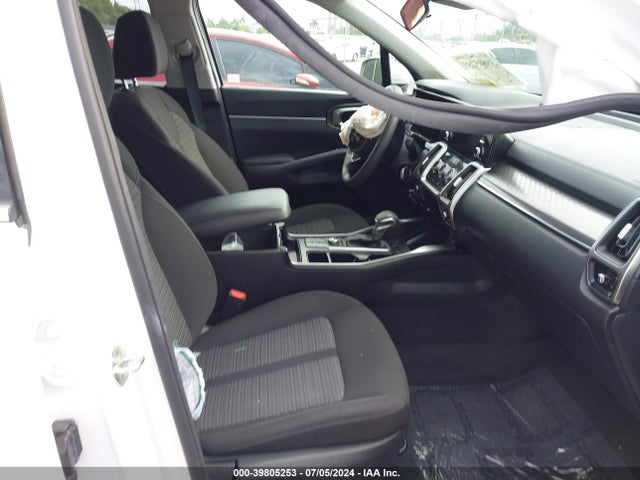 KIA SORENTO LX 2023 5XYRG4LC0PG165664 Image 5