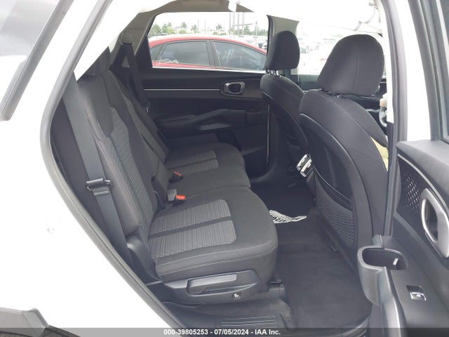 KIA SORENTO LX 2023 5XYRG4LC0PG165664 Image 8