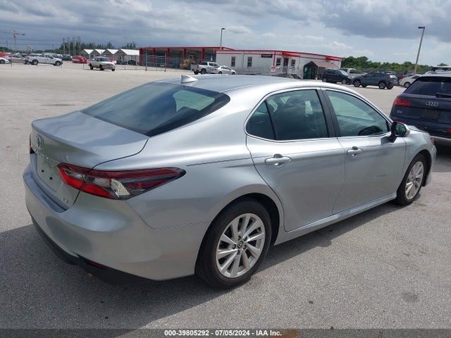 Toyota CAMRY LE 2023 4T1R11AK8PU831870 Image 4