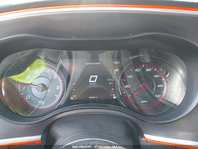 2C3CDXBG6NH178779 Dodge Charger Sxt Rwd