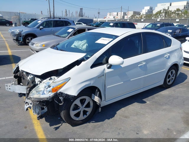 JTDKN3DU3E1757095 Toyota Prius Three