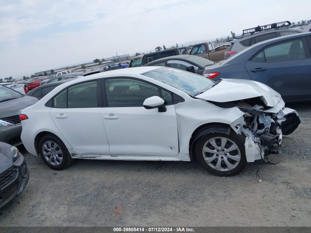 Toyota COROLLA LE 2022 JTDEPMAE5N3014713 Image 14