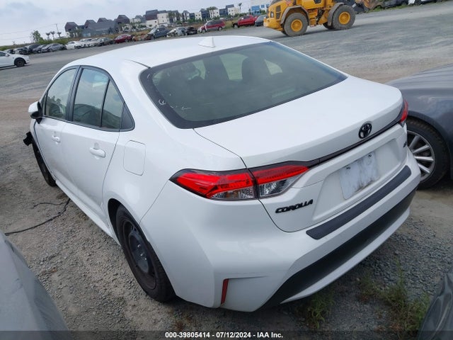 Toyota COROLLA LE 2022 JTDEPMAE5N3014713 Image 3