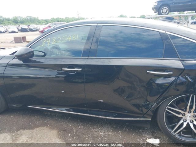 1HGCV2F99MA010754 Honda Accord Touring