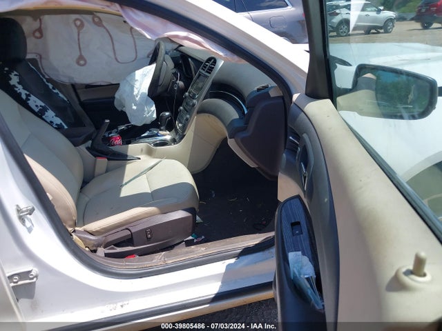 Chevrolet MALIBU 1LT 2014 1G11C5SL7EF227019 Image 5