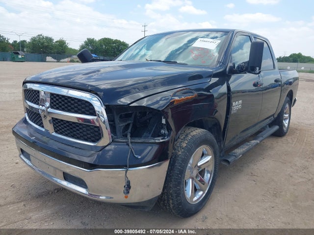 1C6RR7LG7NS209463 RAM 1500 Classic Slt  4x4 5'7 Box