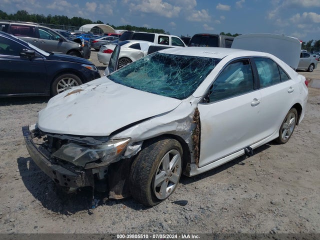 Toyota CAMRY SE 2014 4T1BF1FK4EU435086 Image 2
